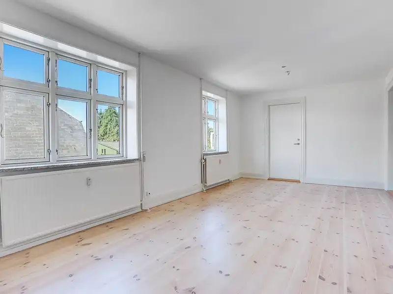 Billede af 2v. på 73, Store Heddinge