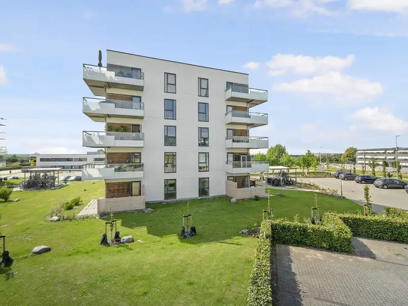 Billede af 3v. på 98, Århus