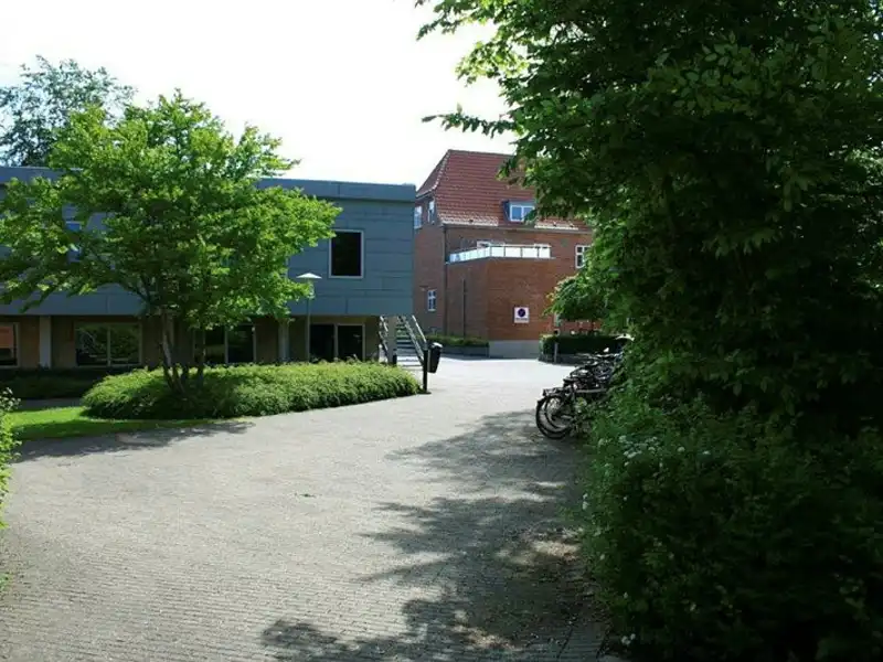 Billede af 2v. på 48, Herning