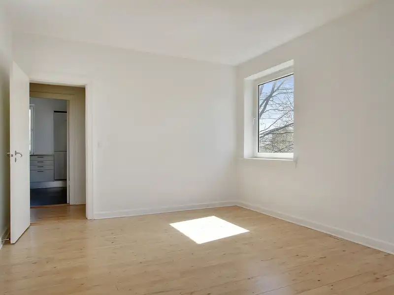Billede af 3v. på 71, Birkerød