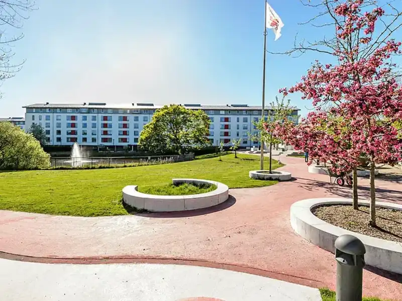 Billede af 4v. på 105, Holbæk