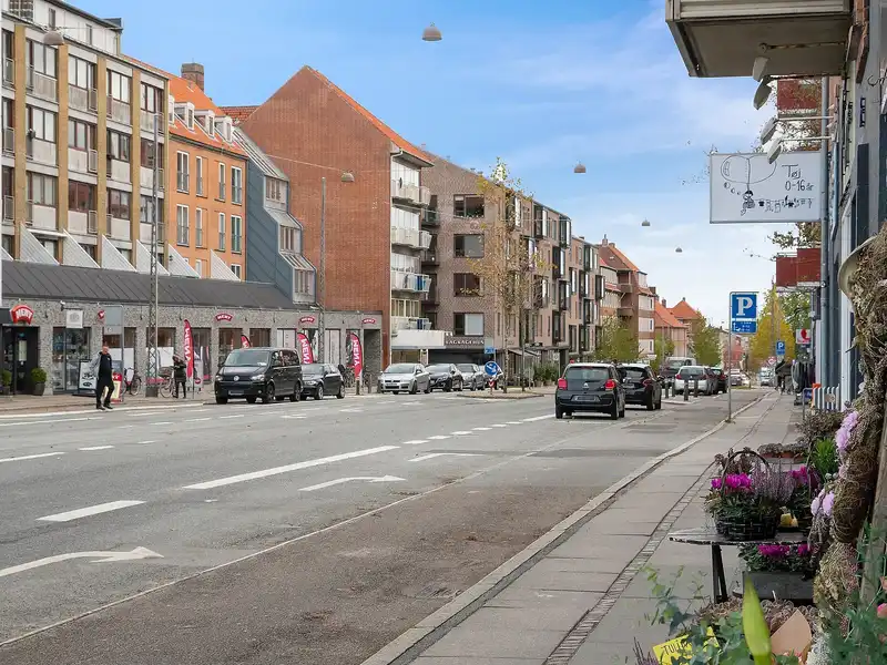 Billede af 2v. på 77, Søborg