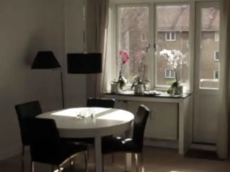 Billede af 2v. på 48, Søborg