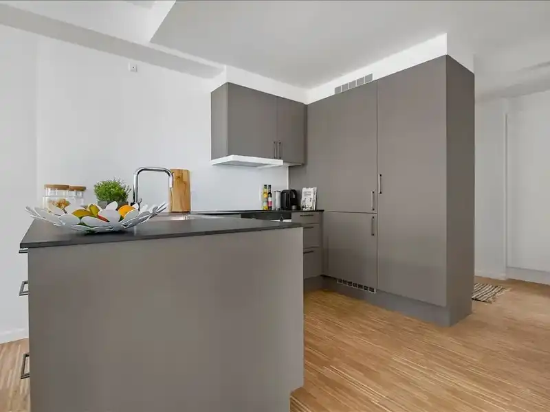 Billede af 2v. på 76, Taastrup