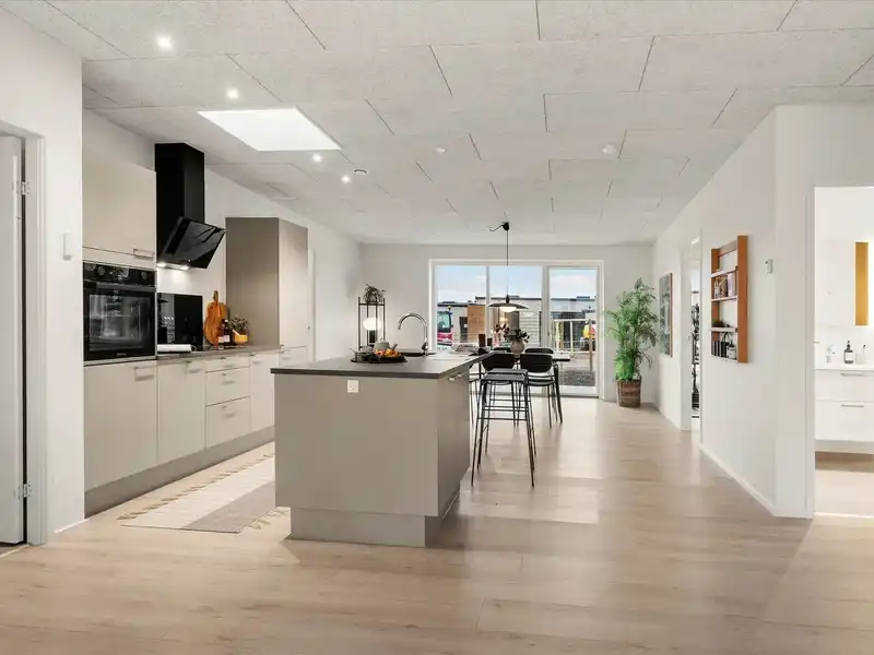 Billede af 4v. på 95, Rønde