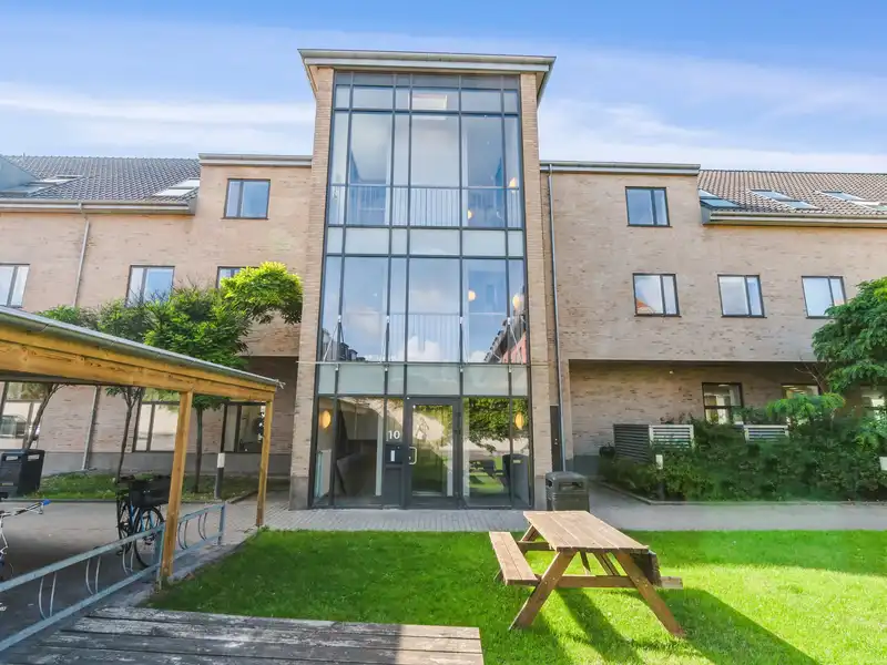 Billede af 3v. på 100, Hvidovre