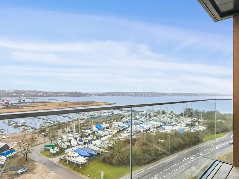 Billede af 2v. på 77, Kolding