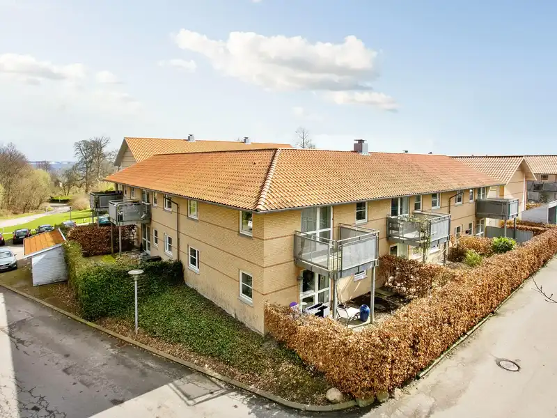 Billede af 3v. på 73, Snekkersten