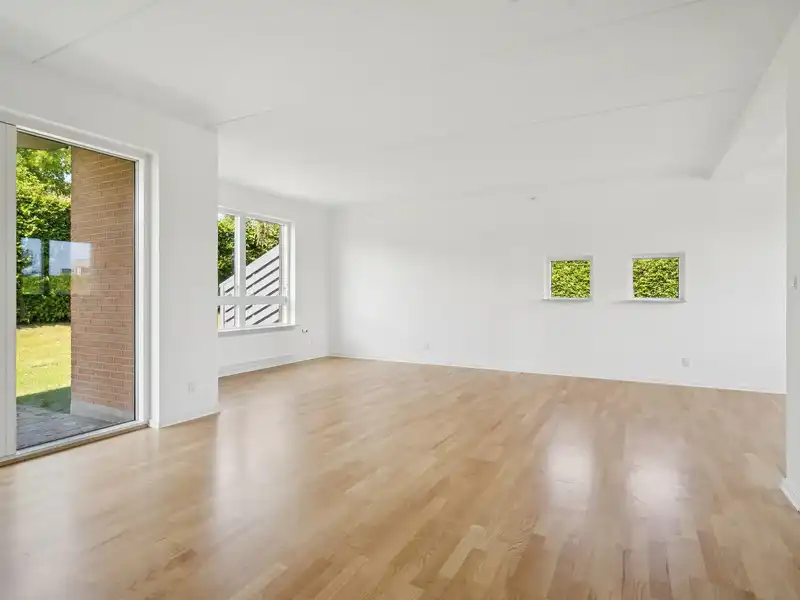Billede af 3v. på 108, Egå