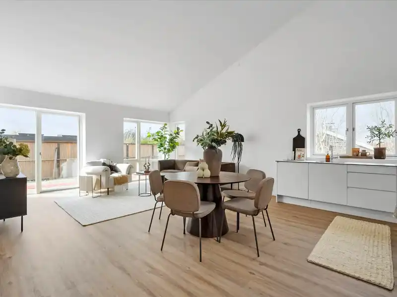 Billede af 4v. på 110, Smørum