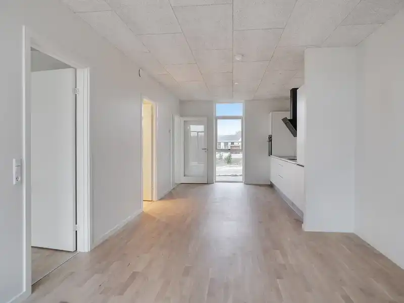 Billede af 2v. på 71, Odder