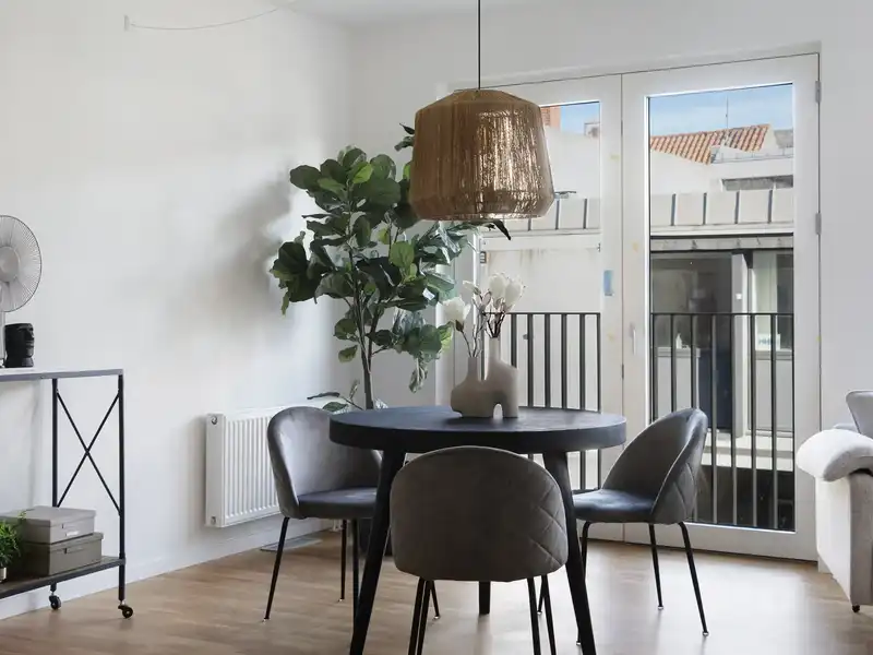 Billede af 2v. på 97, Hillerød