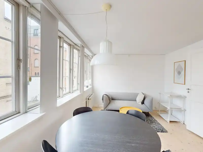 Billede af 2v. på 52, København City