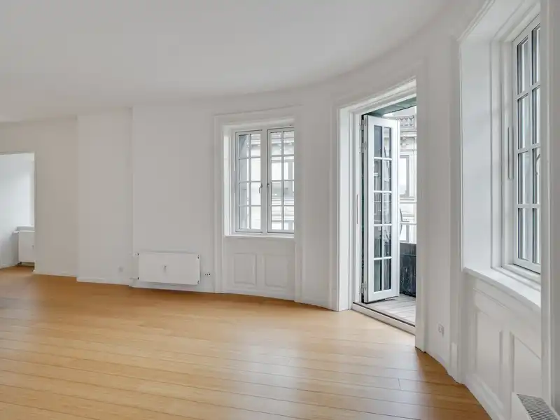 Billede af 3v. på 102, København City