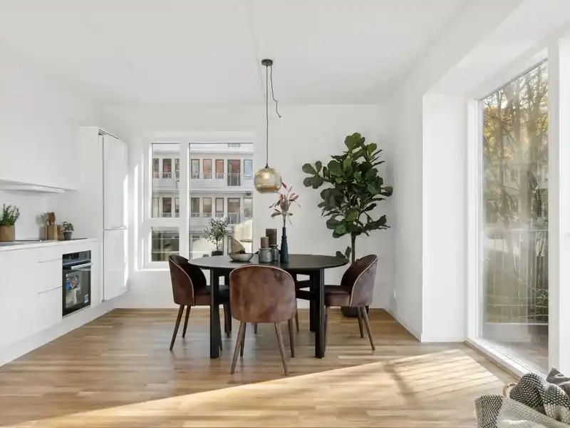 Billede af 3v. på 83, Herlev