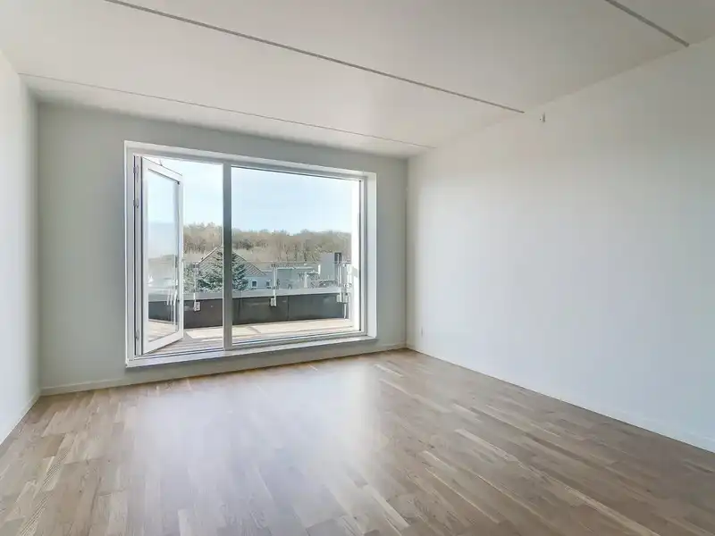 Billede af 3v. på 102, Allerød