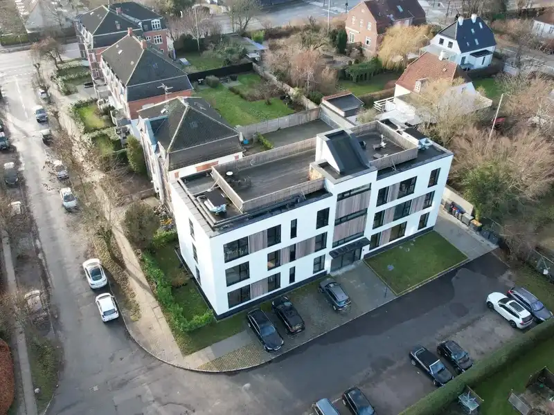 Billede af 2v. på 73, Hellerup